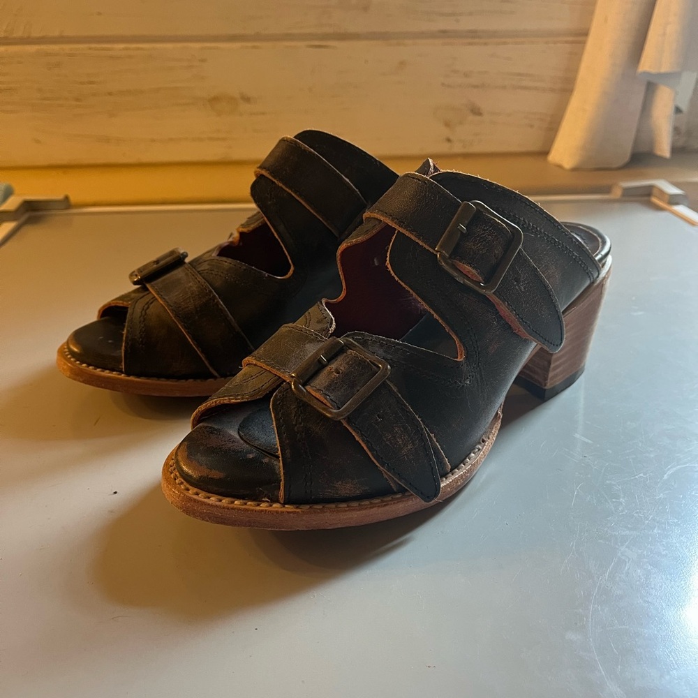 Freebird Women Sandals